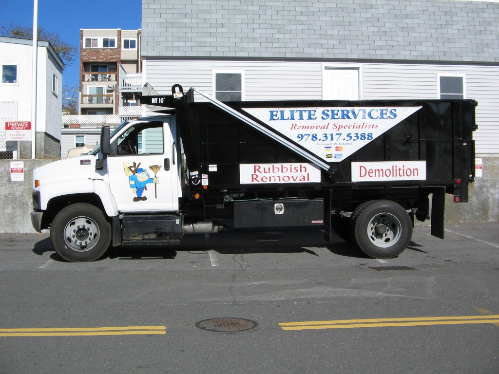 Why You Should Hire a Junk Removal Company | Elite Services Junk